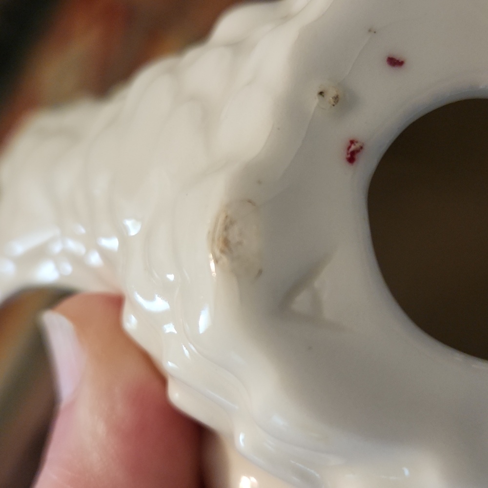 Handmade ceramic doves - Picture 7 of 7